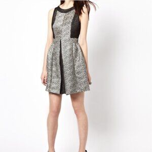 Aryn K pleated tulip dress Size M